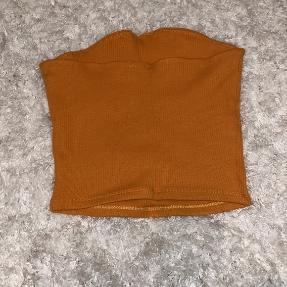 Garage - Picture 2 of 2